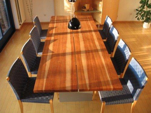 Esstisch aus Kirschbaum-Holz